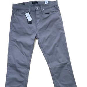 Banana Republic Men’s Slim Fit Traveler Pant Light Grey size 31x34 NWT